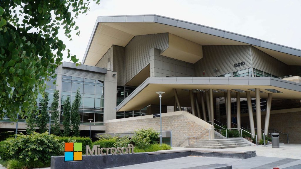 edge extensions news: Building 92 on the Microsoft Redmond campus with the Microsoft sign outside the entrance