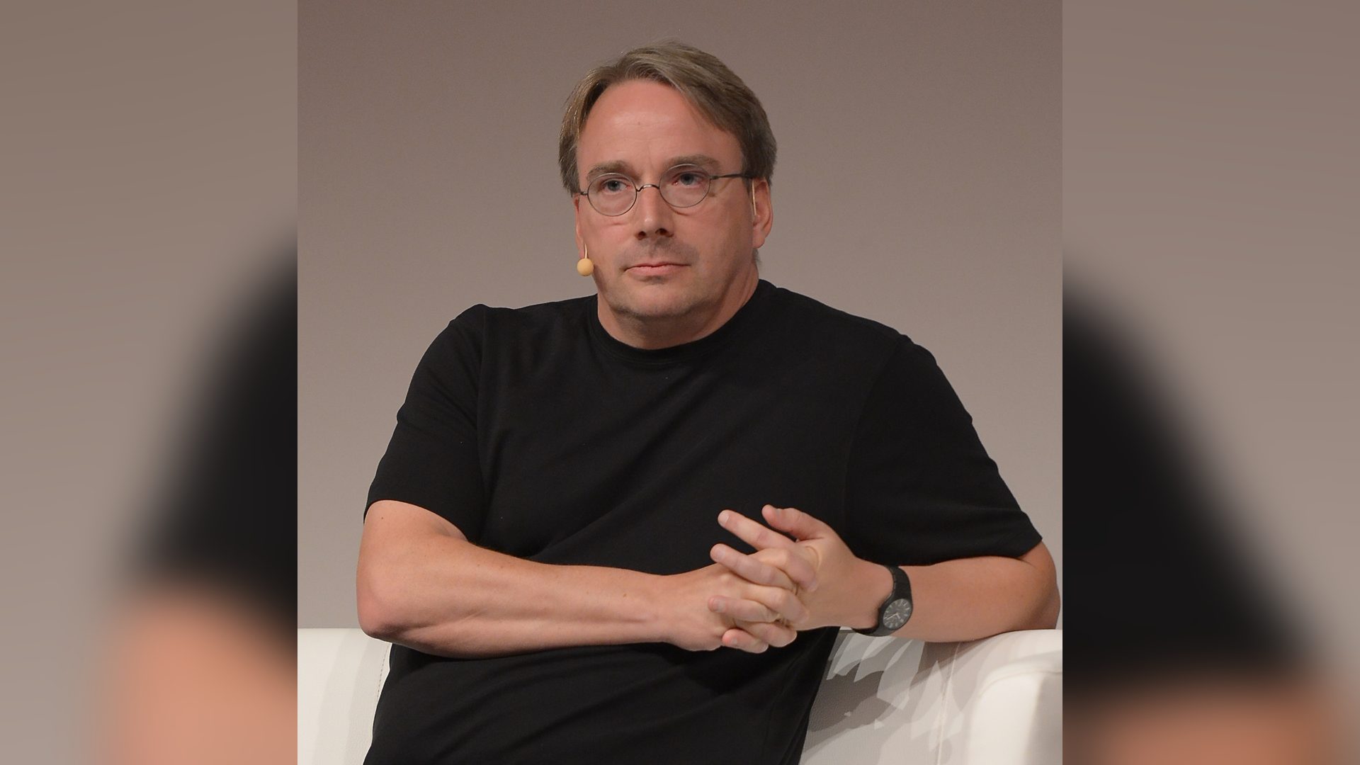 Linus Torvalds Linux AI stance: Linus Torvalds on stage at LinuxCon Europe 2014 in Dusseldorf